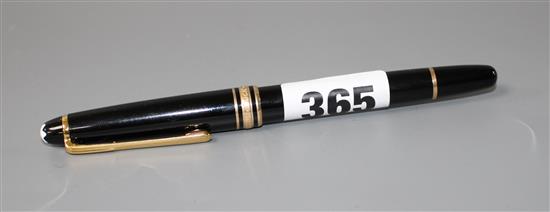 A Montblanc Meisterstuck fountain pen, with gilt 4810 gold nib, 13.5cm